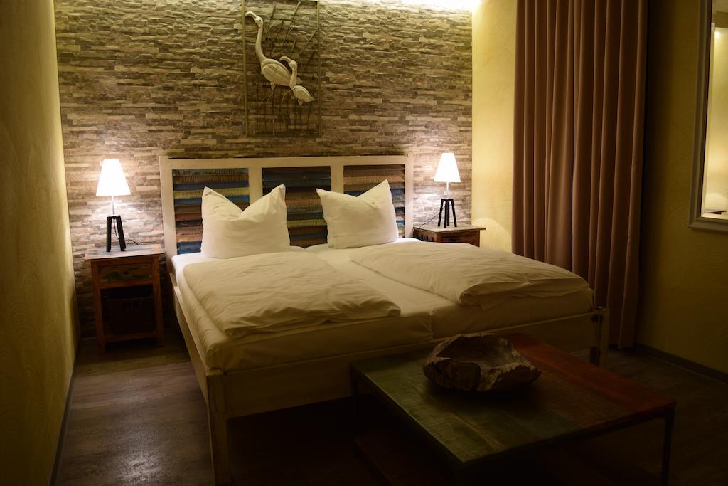 Hotel Arte Vida Ohg ชเปรมแบร์ก ภายนอก รูปภาพ