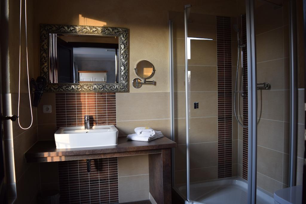 Hotel Arte Vida Ohg ชเปรมแบร์ก ห้อง รูปภาพ